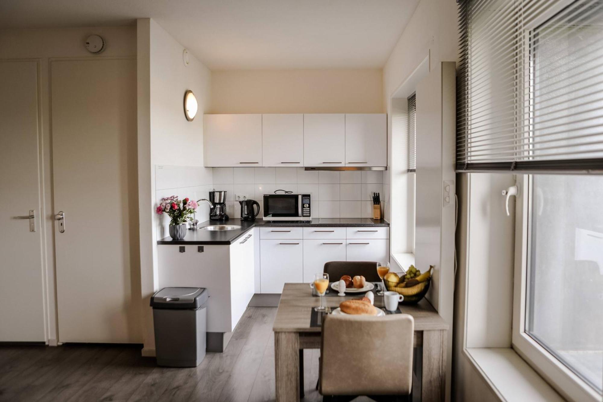 Strand Appartementen 韦默尔丁厄 外观 照片