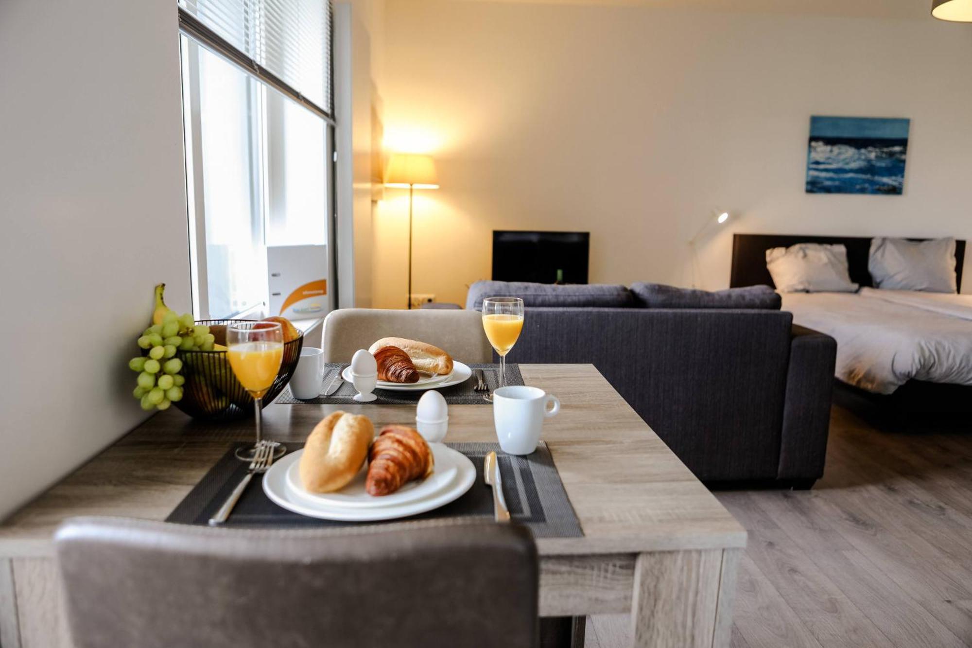 Strand Appartementen 韦默尔丁厄 外观 照片